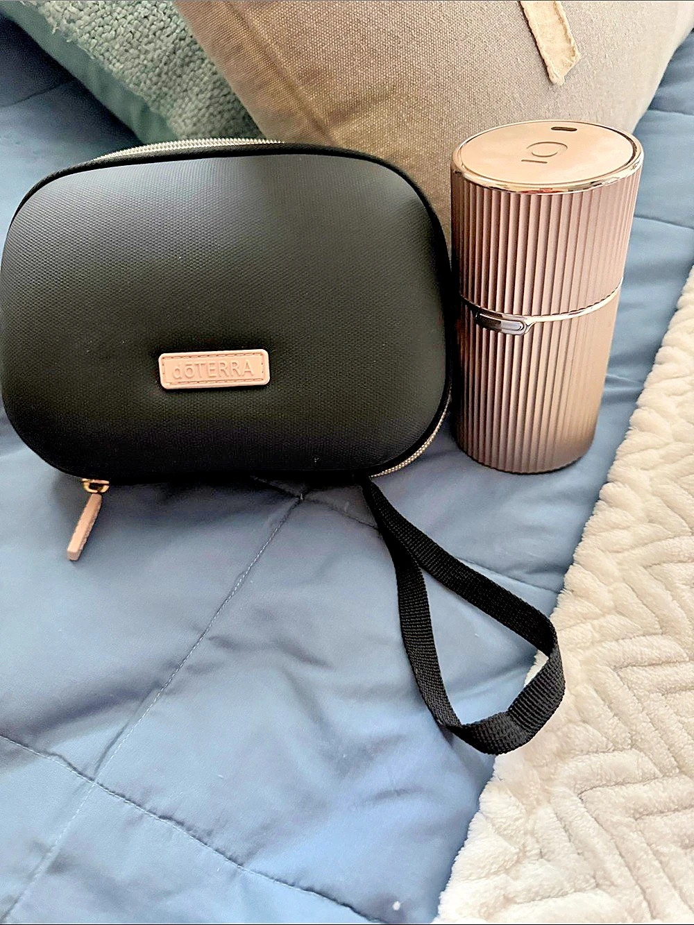 TUMI Black Travel Cosmetic Case Like New